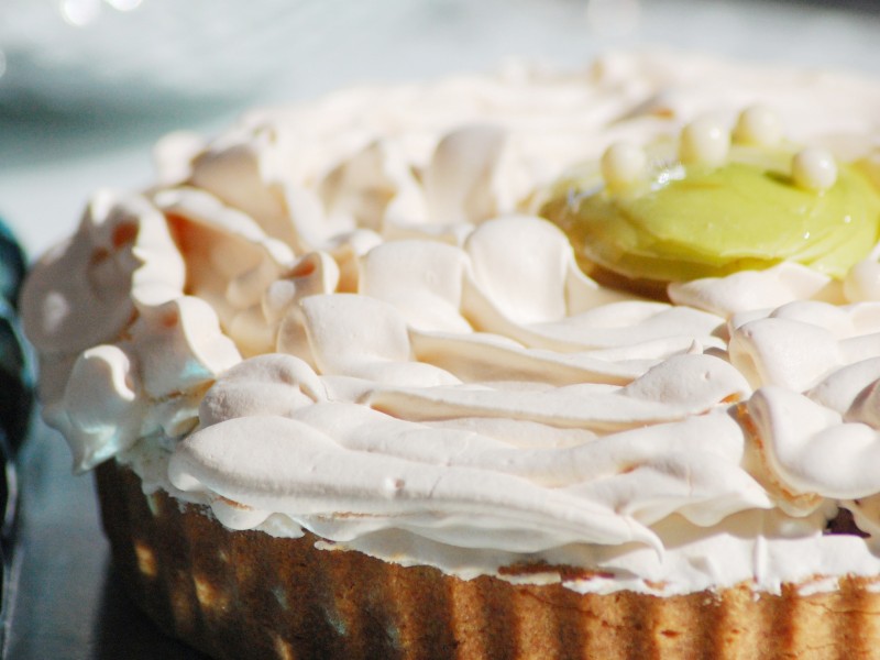 KARAMELLİ ELMA MERENG